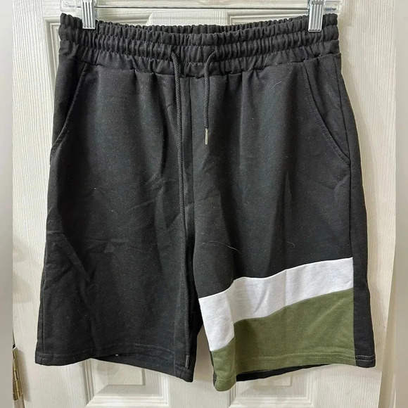 Shein Men’s shorts - Picture 1 of 3